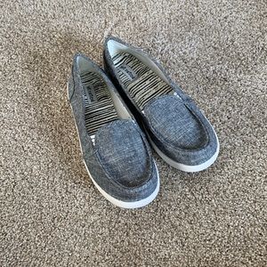 Not rated slip on shoe size 7.5